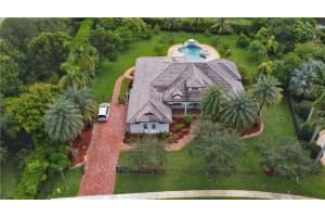 2600 Steeplechase Rd, Davie, FL 33330, Sold 12/23/21
