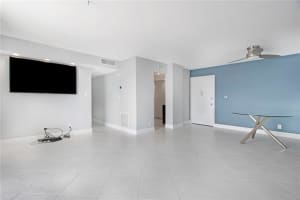 3161 S Ocean Dr, Hallandale Beach, FL 33009, Sold 10/27/21