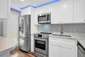 4500 N Federal Hwy, Lighthouse Point, FL 33064, Sold 11/23/21