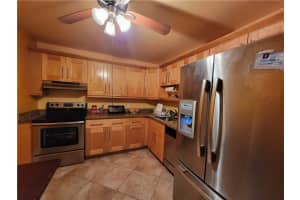 8120 SW 24th St, North Lauderdale, FL 33068, Sold 10/29/21