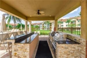 224 Villa Cir, Boynton Beach, FL 33435, Sold 10/12/21