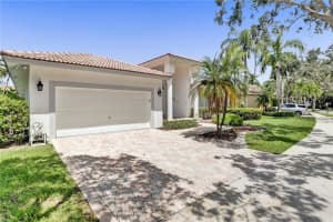 1407 Lantana Dr, Weston, FL 33326, Sold 12/17/21