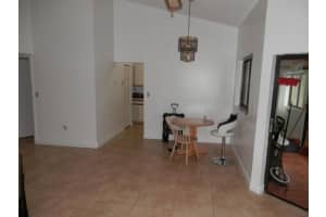 15499 Miami Lakeway N, Hialeah, FL 33014, Sold 12/09/21