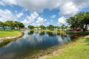 4965 E Lakes Dr, Pompano Beach, FL 33064, Sold 10/29/21