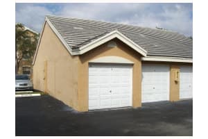 2880 N Oakland Forest Dr, Oakland Park, FL 33309, Sold 12/31/21