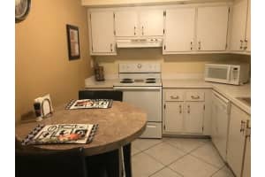 525 N Ocean Blvd, Pompano Beach, FL 33062, Sold 11/30/21