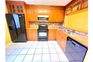 865 NW 208th Way, Pembroke Pines, FL 33029, Sold 10/27/21