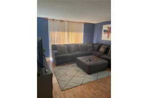 6190 Woodlands Blvd, Tamarac, FL 33319, Sold 11/15/21