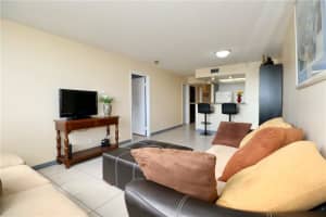 3221 Riverside Dr, Coral Springs, FL 33065, Sold 11/24/21