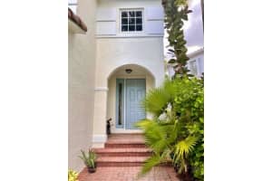 20970 NE 30th Pl, Aventura, FL 33180, Sold 12/22/21