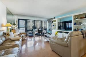 N Ocean Blvd, Lauderdale-By-The-Sea, FL 33308, Sold 11/10/21
