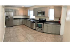 2011 N 51st Ct, Fort Pierce, FL 34947, Sold 11/02/21