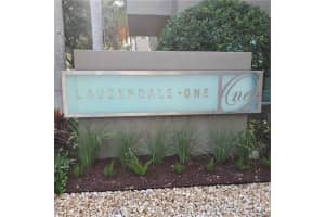 2401 NE 65th St, Fort Lauderdale, FL 33308, Sold 11/01/21