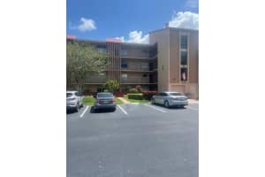 370 NW 76th Ave, Margate, FL 33063, Sold 10/15/21