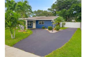 8207 NW 75th Ave, Tamarac, FL 33321, Sold 10/27/21