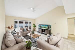 2400 NW 103rd Ave, Pembroke Pines, FL 33026, Sold 11/01/21