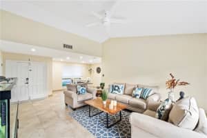 2400 NW 103rd Ave, Pembroke Pines, FL 33026, Sold 11/01/21