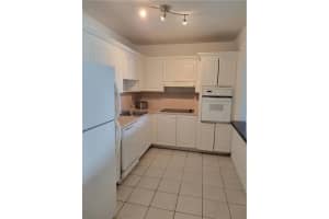 19370 Collins Ave #CU-7, Sunny Isles Beach, FL 33160, Sold 11/24/21
