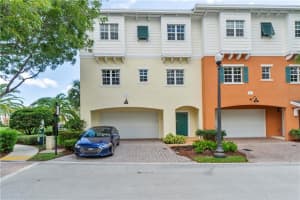 200 SW 6th Ct, Pompano Beach, FL 33060, Sold 10/21/21