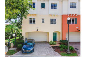 200 SW 6th Ct, Pompano Beach, FL 33060, Sold 10/21/21