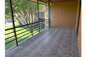 665 NE 195th St, Miami, FL 33179, Sold 11/03/21