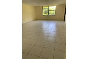 665 NE 195th St, Miami, FL 33179, Sold 11/03/21