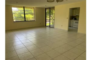 665 NE 195th St, Miami, FL 33179, Sold 11/03/21