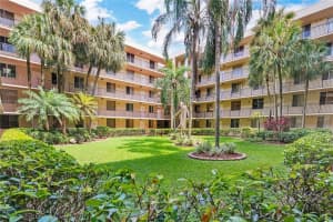 3205 Riverside Dr, Coral Springs, FL 33065, Sold 12/30/21