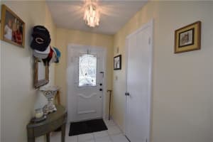 2408 NE 10th St, Hallandale Beach, FL 33009, Sold 11/09/21