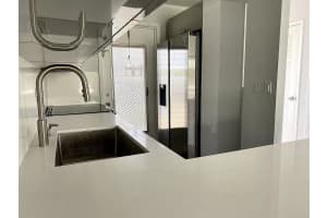 400 SE 10th St, Deerfield Beach, FL 33441, Sold 02/04/22