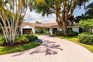 3313 NE 40th St, Fort Lauderdale, FL 33308, Sold 11/03/21