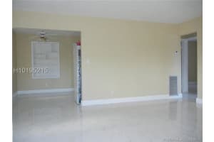 2427 Garfield Street, Hollywood, FL 33020 - MLS#F10301231