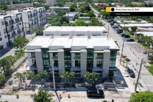 1050 N Victoria Park Rd n3, Fort Lauderdale, FL 33304, Sold 02/18/22