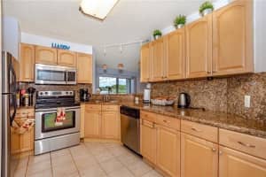 3401 NW 44th St, Lauderdale Lakes, FL 33309, Sold 01/07/22