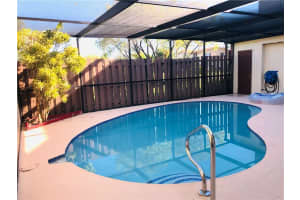 4321 Landar Dr, Lake Worth, FL 33463, Sold 11/26/21