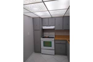 4384 NW 9th Ave #1e, Pompano Beach, FL 33064, Sold 10/21/21