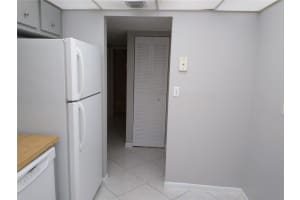 4384 NW 9th Ave #1e, Pompano Beach, FL 33064, Sold 10/21/21