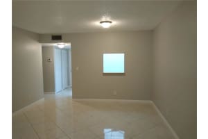 4384 NW 9th Ave #1e, Pompano Beach, FL 33064, Sold 10/21/21
