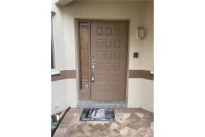945 NW 92nd Terrace, Plantation, FL 33324, Sold 10/29/21