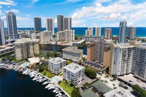 126 Golden Isles Dr #31a, Hallandale Beach, FL 33009, Sold 11/22/21