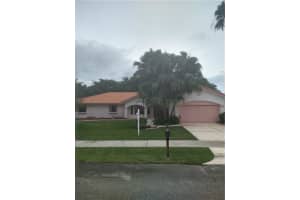 1880 SW 101st Ave, Davie, FL 33324, Sold 01/25/22