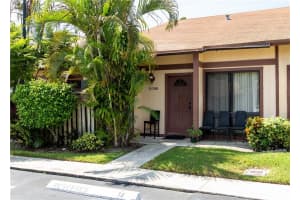 11098 NW 38th St, Sunrise, FL 33351, Sold 12/09/21