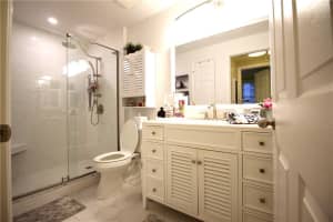 533 NE 3rd Ave, Fort Lauderdale, FL 33301, Sold 10/22/21