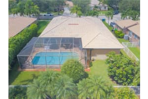 5719 NW 109th Ln, Coral Springs, FL 33076, Sold 10/22/21