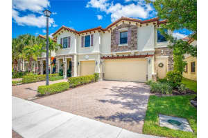6970 Halton Park Ln, Coconut Creek, FL 33073, Sold 12/20/21