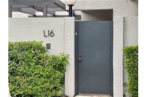 4708 SW 67th Ave, Miami, FL 33155, Sold 12/10/21