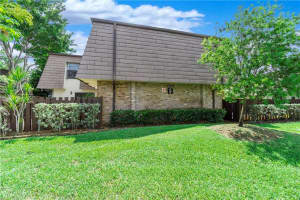 2527 NW 99th Ave, Coral Springs, FL 33065, Sold 11/09/21