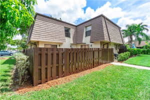 2527 NW 99th Ave, Coral Springs, FL 33065, Sold 11/09/21