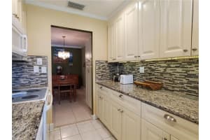565 High Point Dr, Delray Beach, FL 33445, Sold 11/02/21
