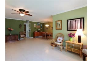 565 High Point Dr, Delray Beach, FL 33445, Sold 11/02/21